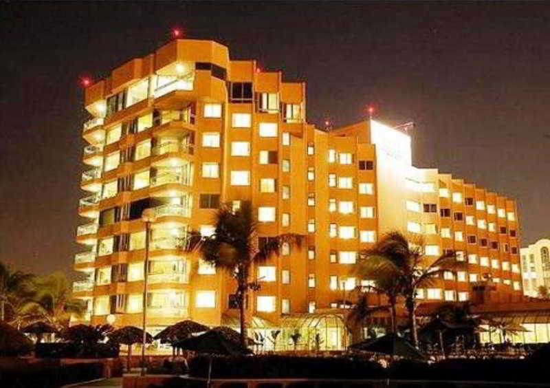 Crowne Plaza Hotel Veracruz Torremar Экстерьер фото